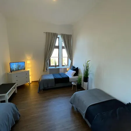 Charmante Am Neckar Apartment